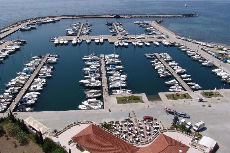 Matilde Casa Vacanze กาปิตานา ภายนอก รูปภาพ