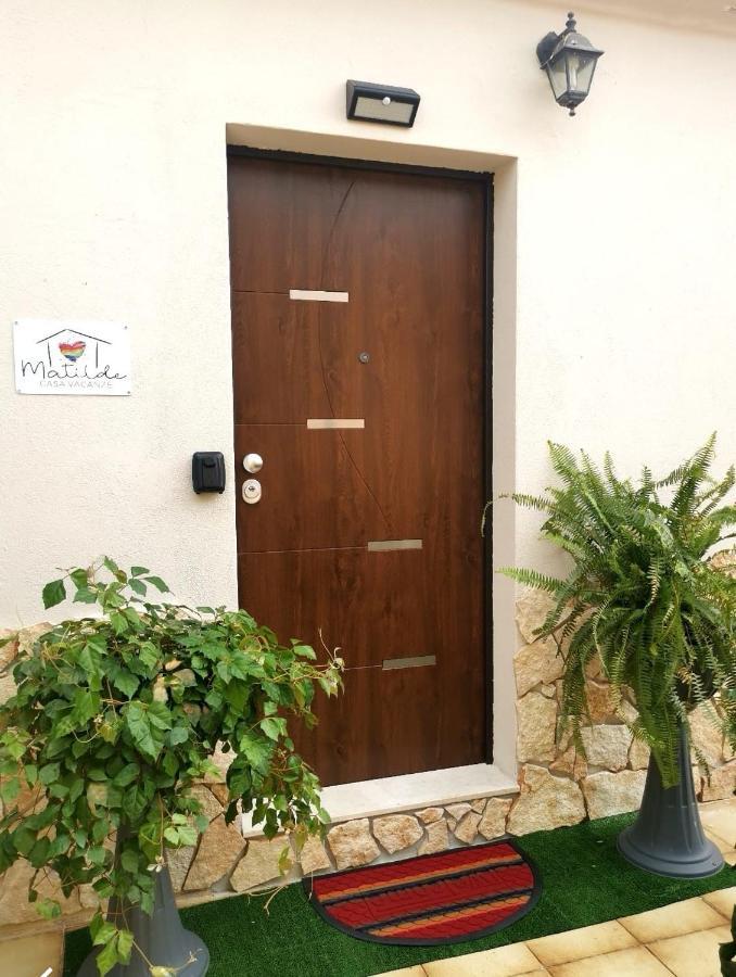 Matilde Casa Vacanze กาปิตานา ภายนอก รูปภาพ